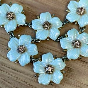 Unbranded statement necklace